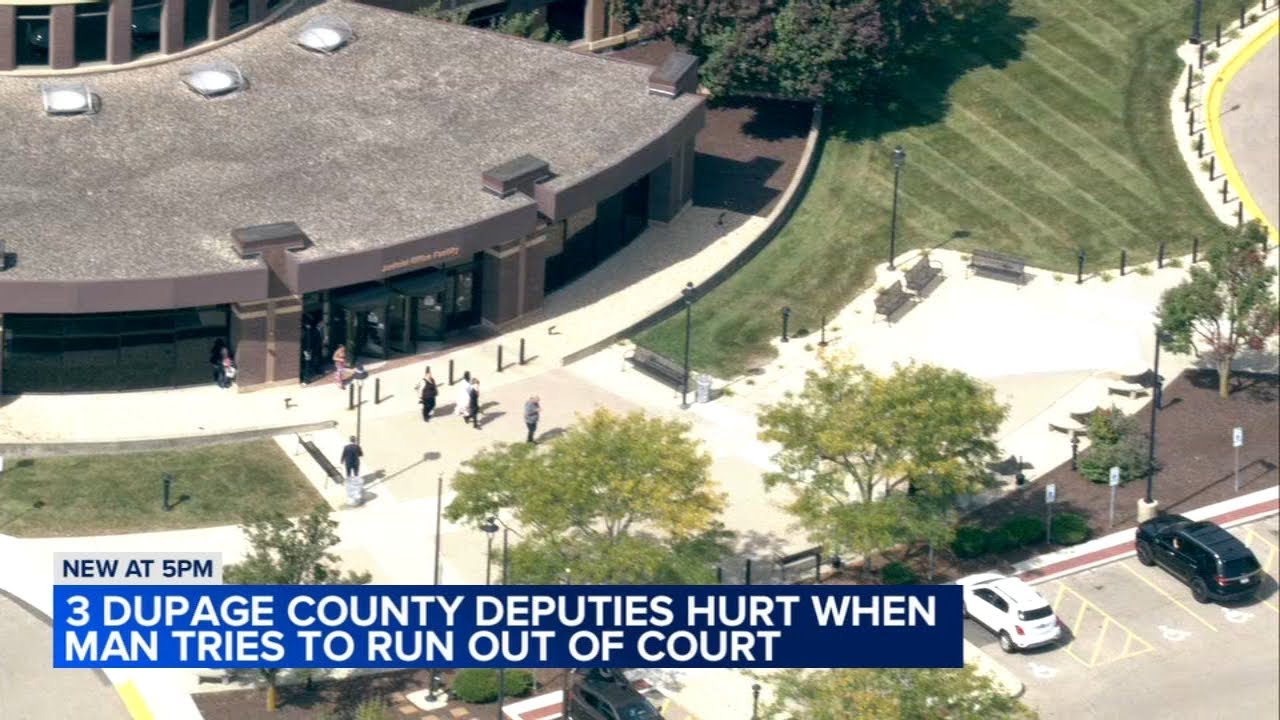 3 deputies injured in struggle with suspect, fall down escalator at DuPage County Courthouse