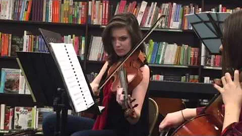 Kellyann Coveny - viola - Hark The Herald Angels S...