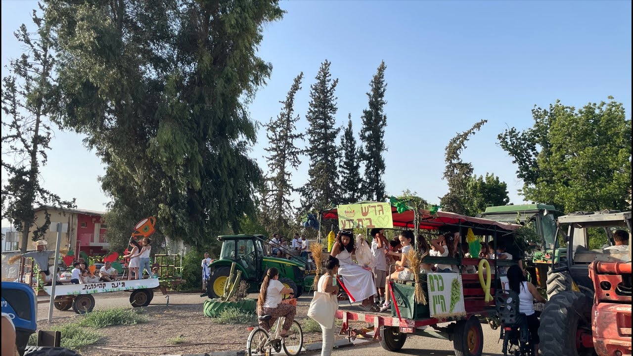 Шавуот на севере Израиля из Кибцуа. Прямой эфир.