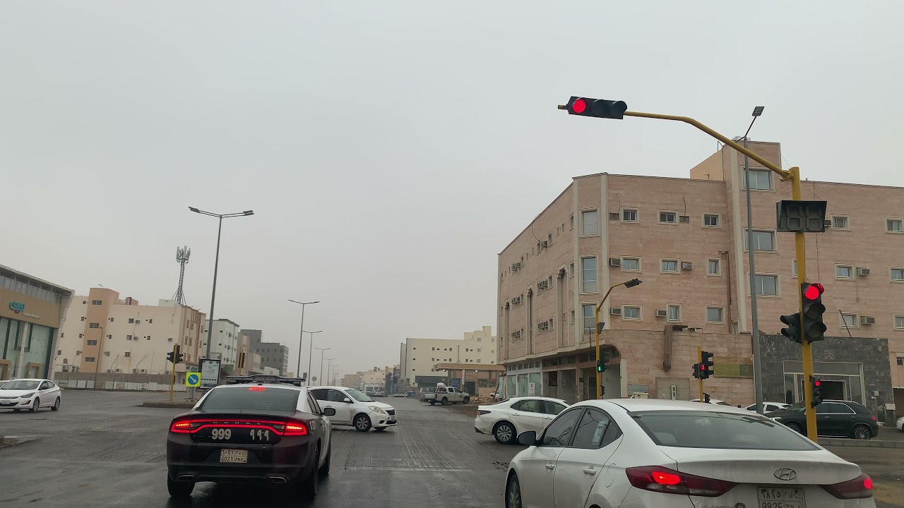 جولة شتوية بعد الامطار في شوارع بريدة
