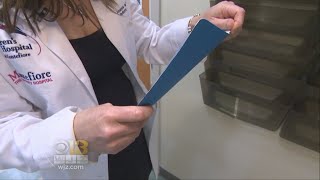 The Gender Pay Gap For Women Doctors Is Big -- And Getting Worse