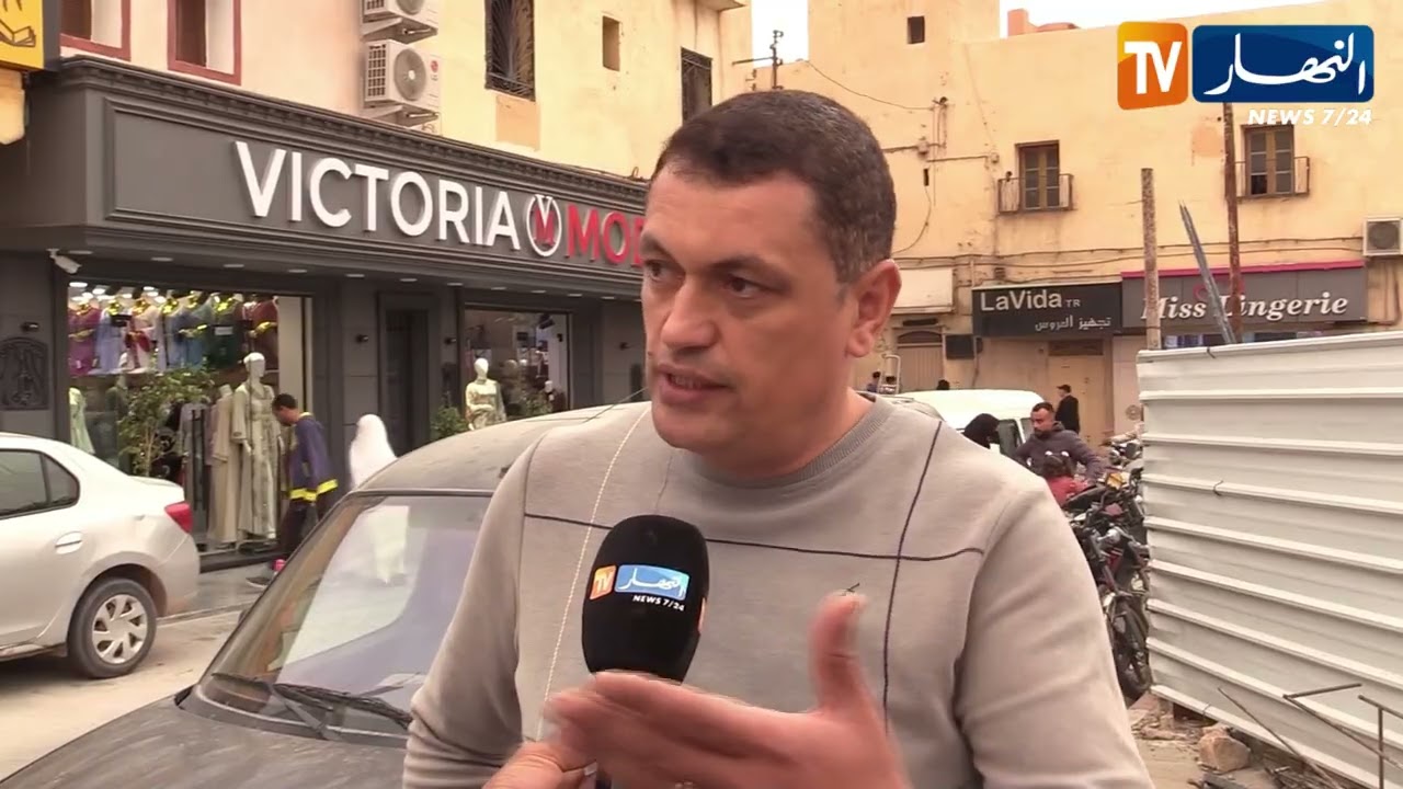 غرداية: تجار ساحة الثورة.. بين هاجس تراجع النشاط التجاري ووعود رئيس الدائرة بالحل