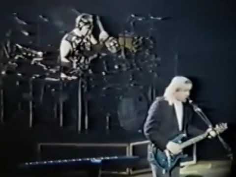 Rush || Roll The Bones - Live at The Oakland Coliseum (Roll The Bones Tour 1992)