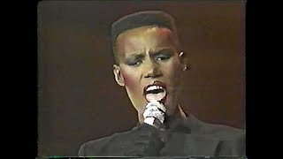 Grace Jones - Tom Petty&#39;s Breakdown