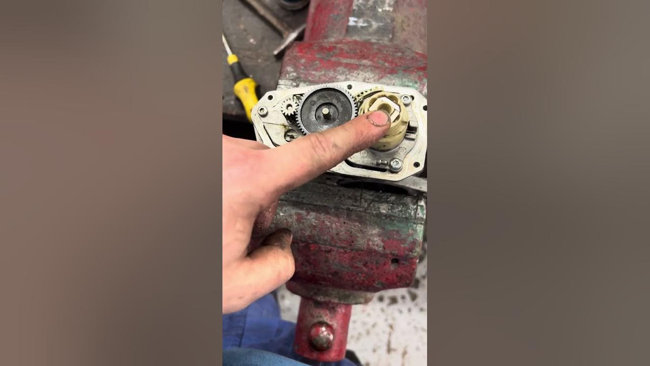 Egr problem vw passat b6 2.0 tdi 16v CR CBAB 103Kw YouTube