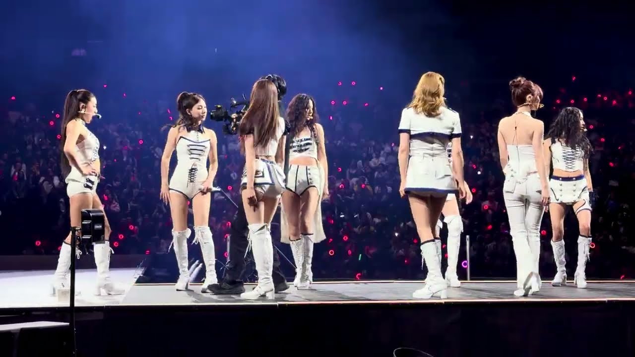 TWICE ‘Set Me Free’ This is For, live in Dallas 2 트와이스 260201 4K