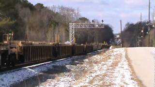 NS eastbound bare table train with UP Gevo LHF in Austell,GA