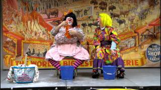 2010 MACA Convention Golden Age Of The Circus - JWoww & Snooki  LOL