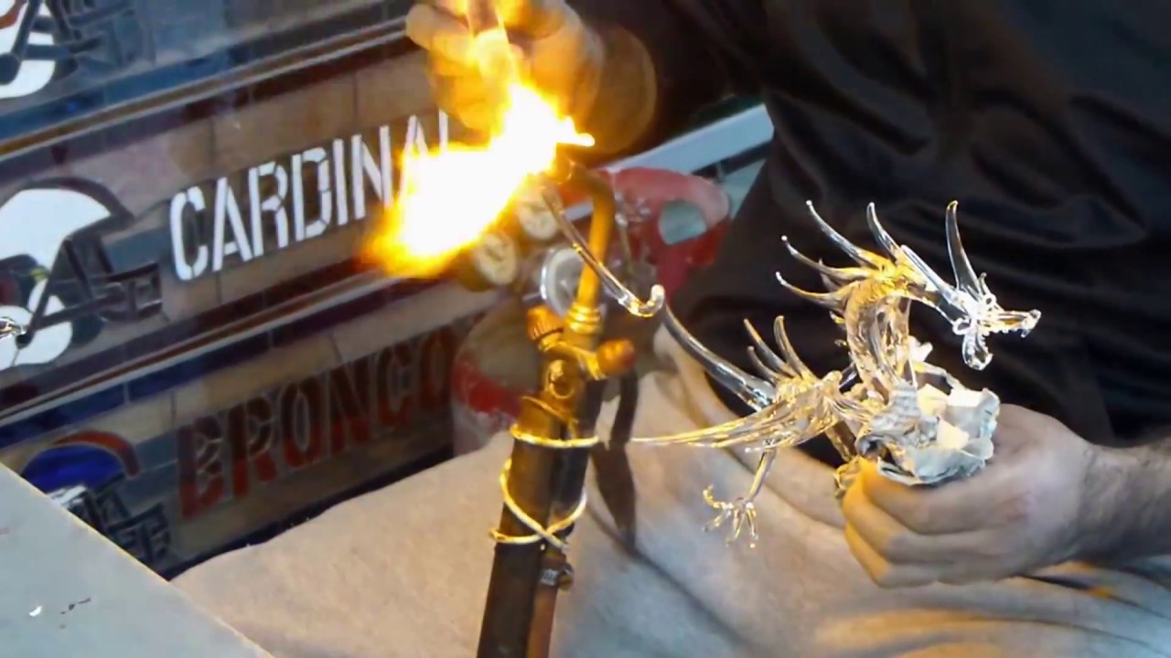 El mejor trabajo del mundo: trabajadores de obras de arte a vidrio soplado