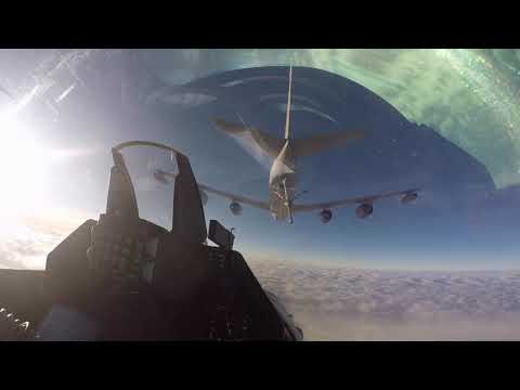 F16 Air refueling