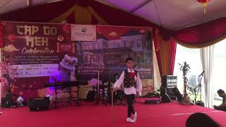 Dance C grade 4 RAD in a performance