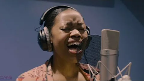 Shes Feeling The ATTRACTION - Bre Antonia - Attrac...