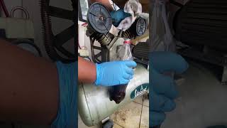 2HP Vespa Air Compressor Change Oil