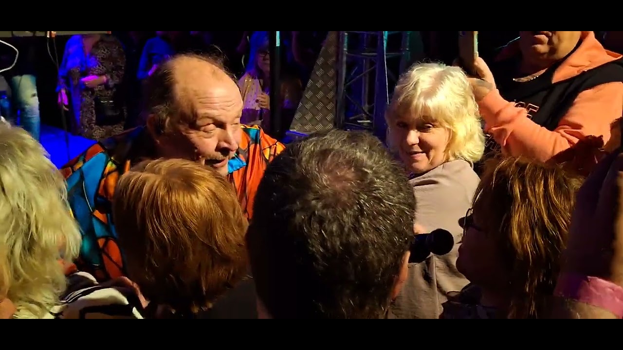 LASSE STEFANZ. Charlottenberg. LIVE.