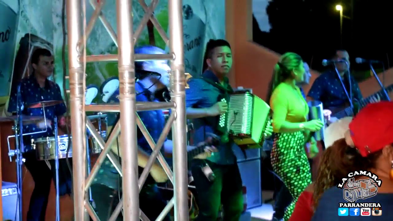 LA MA-MA DE LAS AMANECIDAS RESUMEN