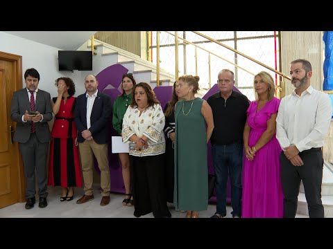 Minuto de silencio en recuerdo de Mercedes y Leonor