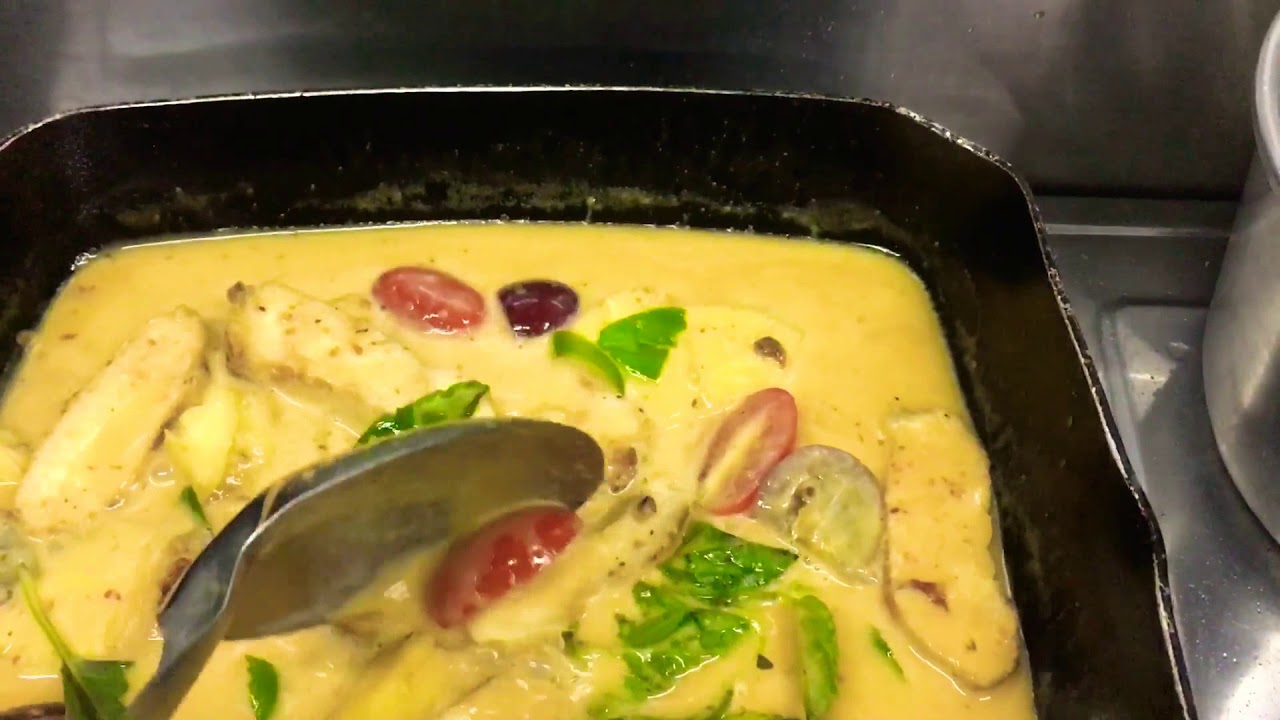 Rost duck curry by Hello monkey gang