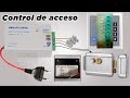 Sistema control de acceso con cerradura en puerta, lector de tarjetas y botón de salida seguridad 🏘️