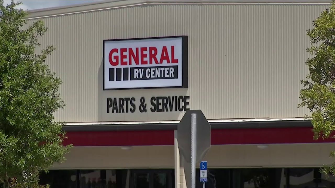 Another lawsuit against RV retailer