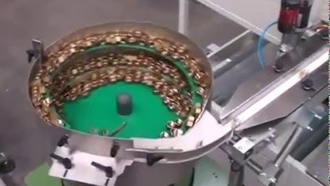 Bolts and fittings packaging - Microvert 600 VFFS + CMF5 Counting module (by Imanpack)