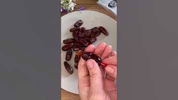 Как быть с косточкой от фиников?
