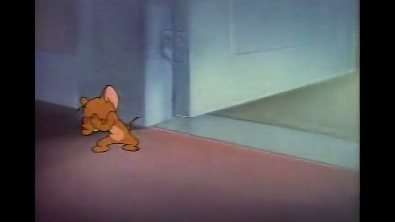 Tom and Jerry - Tom Throws Water On Mammy Two Shoes