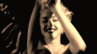 Madonna - Vogue (music video) Madonna - Vogue (music video)