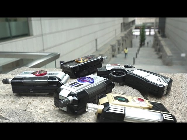 スマートブレイン社で変身！ 仮面ライダー 555ファイズ ロケ地探訪