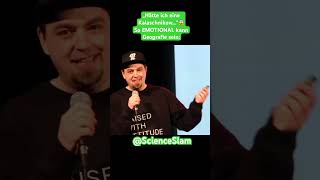 Florian erforscht, welche Probleme ältere Menschen im Straßenverkehr wahrnehmen. #scienceslam