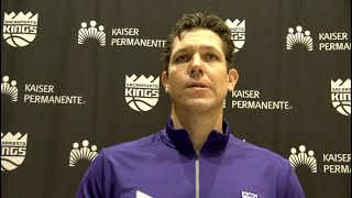 Kings coach Luke Walton critical of Sacramento's offensive execution in 102-94 loss to Rockets