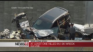 2 dead after 8-car crash on I-95 in Old Lyme