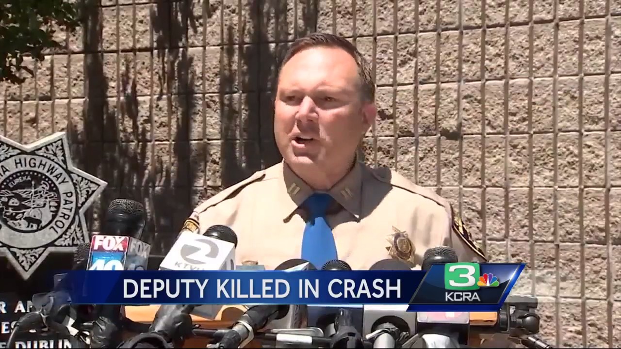 Off-duty deputy identified in deadly crash - YouTube