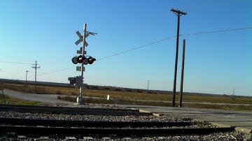 BNSF 4713 Warbonnet at Prosper, Tx. 12/05/2009 ©