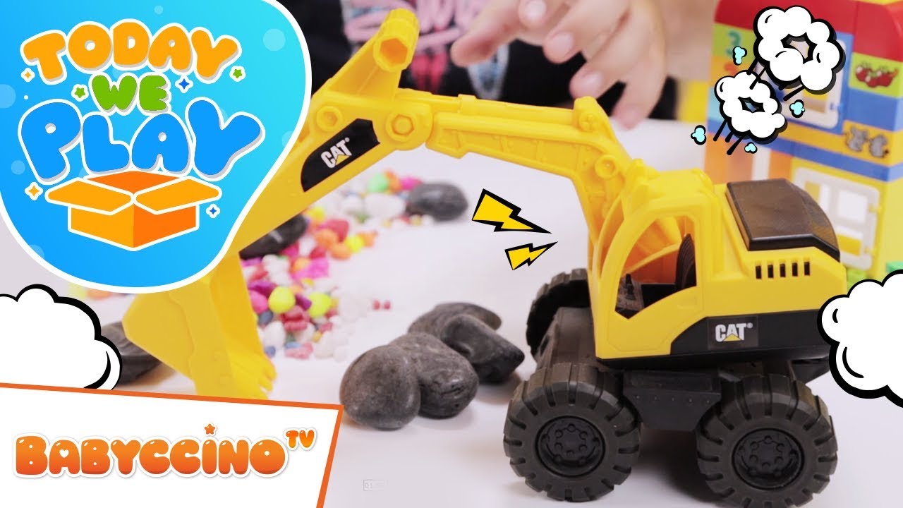 Babyccino Today We Play Episode 5 - Construction Crew Sand Set - Surprise Toy Unboxing