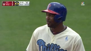 ARI@PHI: Kendrick picks up his 1,500th career hit
