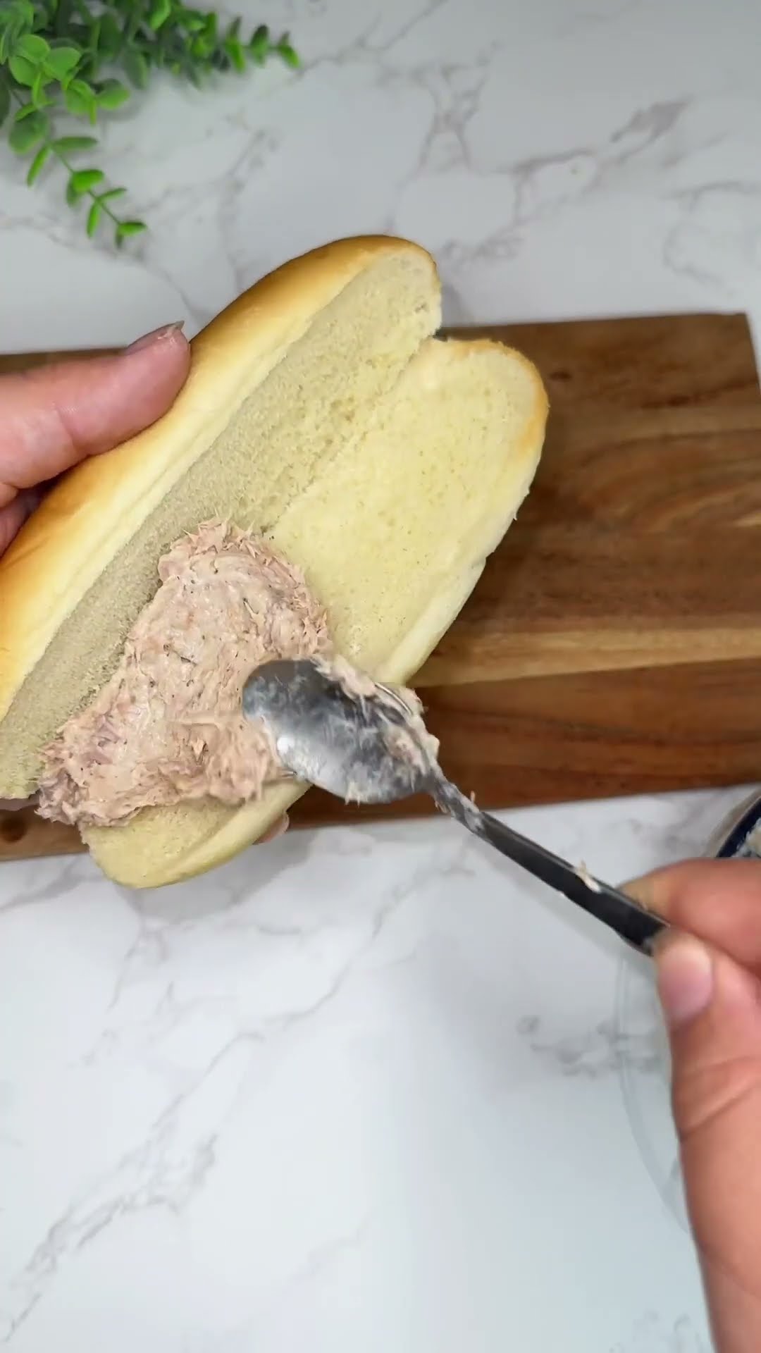 Thunfisch Baguette mit 30g Eiweiß 🥖 #kima #thunfisch #thunfischbaguette ...
