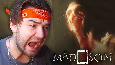 KingWoolz Plays the SCARIEST GAME OF THE YEAR!! (Madison Part 1)