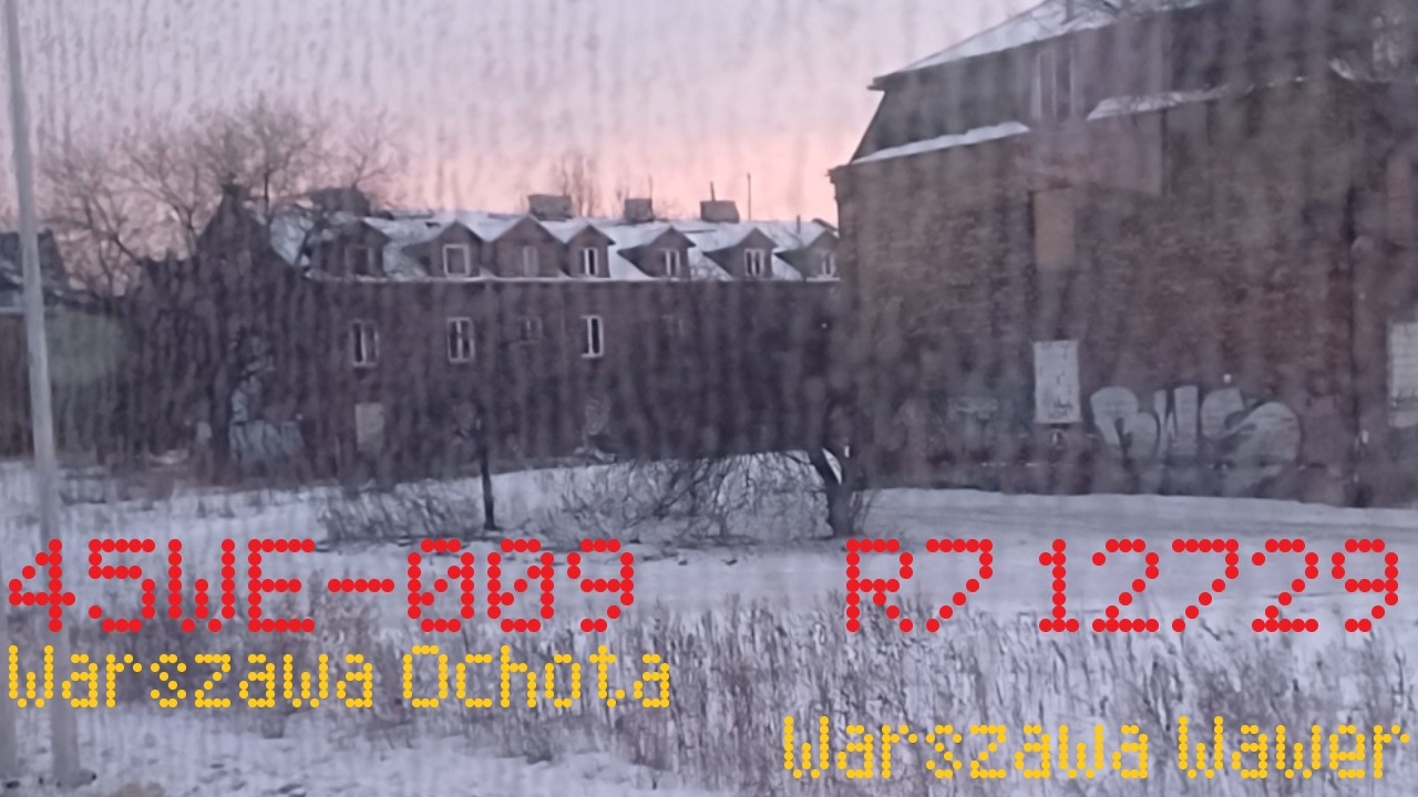 [Dziwne dźwięki falowników] Przejazd 45WE-009 z Warszawy Ochoty do W-wy Wawer o zachodzie słońca!