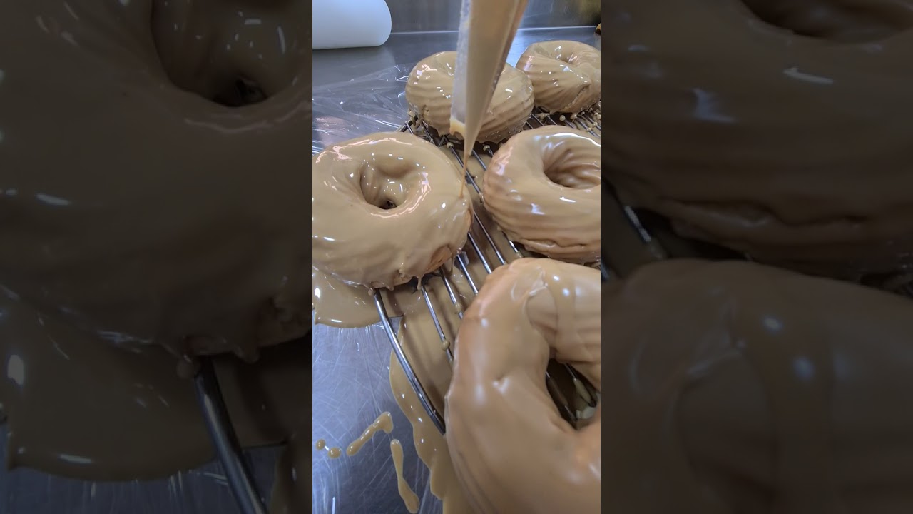 Have you Seen BLONDE CHOCOLATE  /DULCEY Valrhona