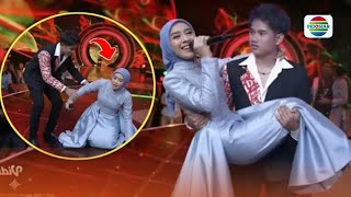 Unexpected Moment Mila Falls Moments Valen Carries Mila After Falling During Indosiar Performa