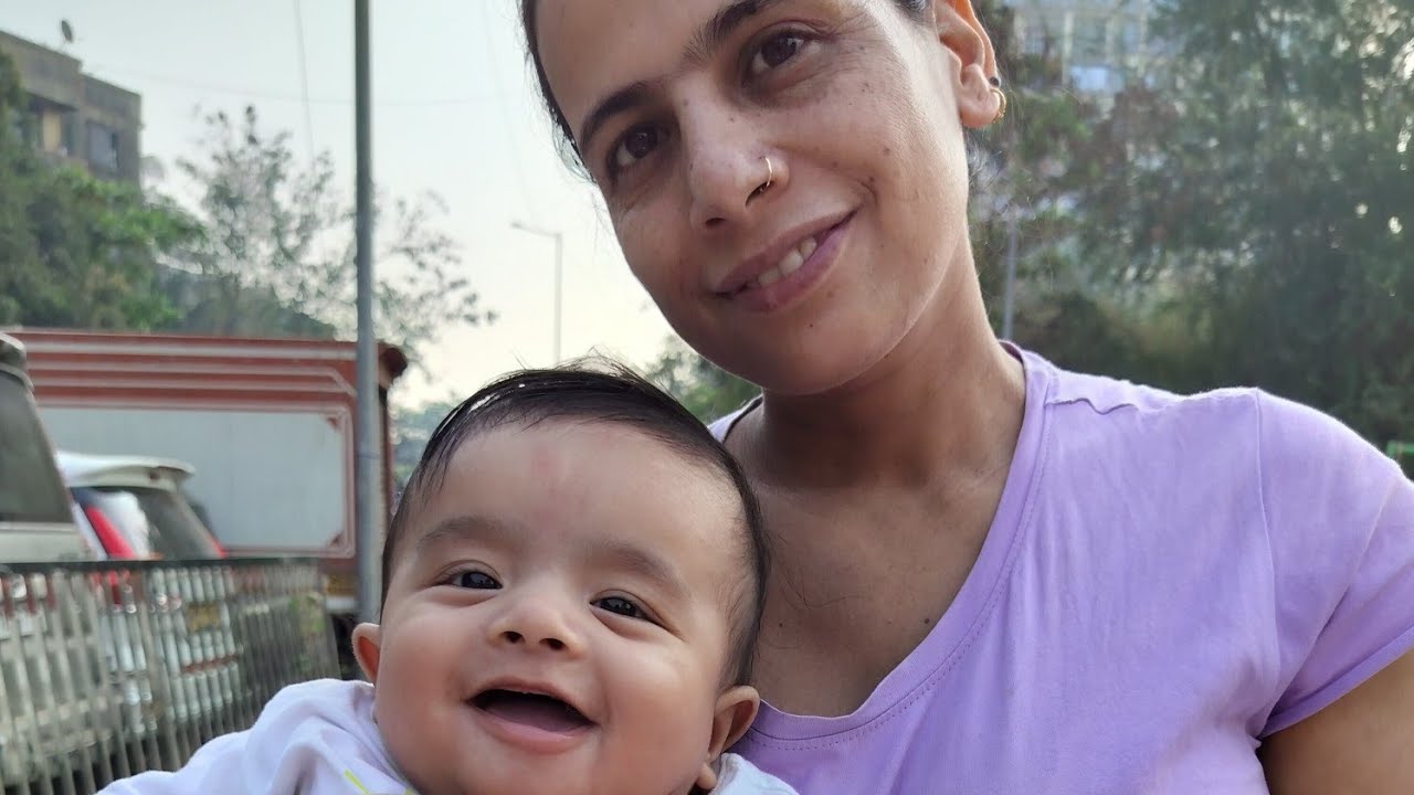 Aaj papa ke sath morning time gumi 🤗 poha recipe 👌#viral #newmom #recipe #yt #cutebaby 