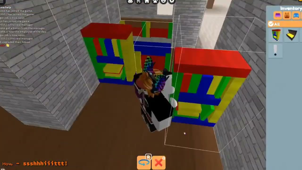 decorating my "work at a pizza place" home before 2026