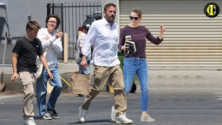 Ben Affleck’s 53rd Birthday SHOCKER! Low-Key Lunch with Kids & Jennifer Garner Reunion Rumors!