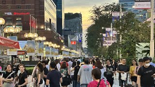 Orchard Road Walking Tour | Discovering Singapore's Iconic Shopping and Entertainment District!