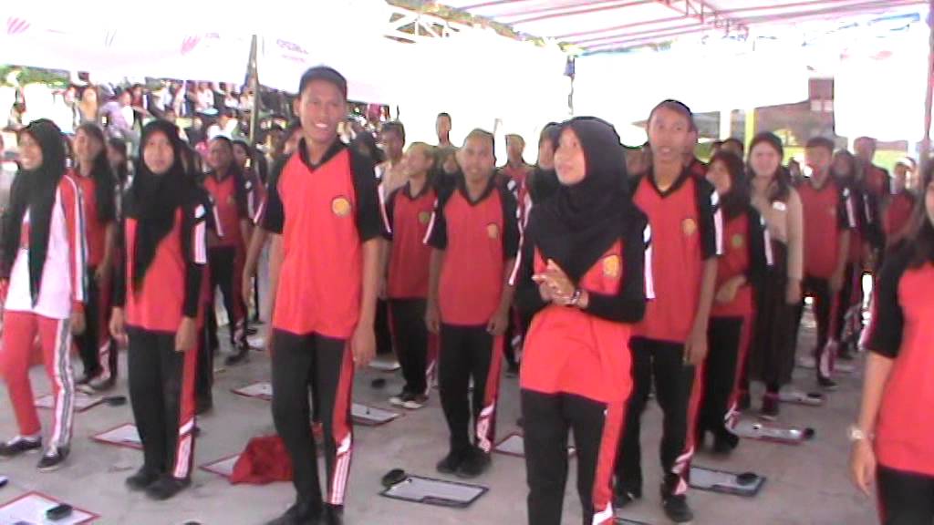 honda-students-competition-2016-senam-bebek-sma-2-luwuk-youtube