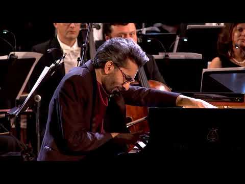 Live: Hayk Melikyan