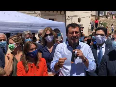 Salvini in sicilia: Lascio a Conte le inutili passerelle nelle ville patrizie romane
