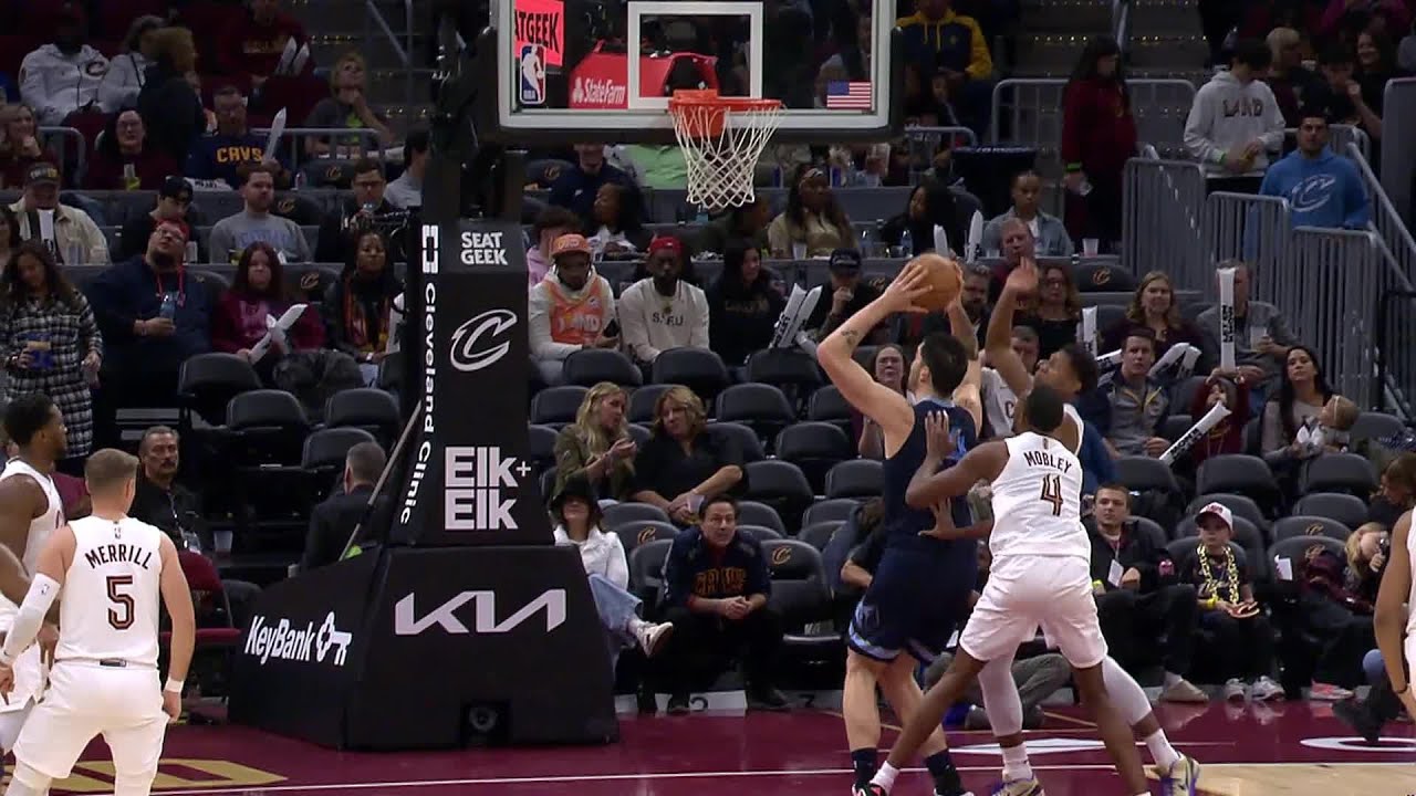 Cleveland Cavaliers vs. Memphis Grizzlies - Condensed Game