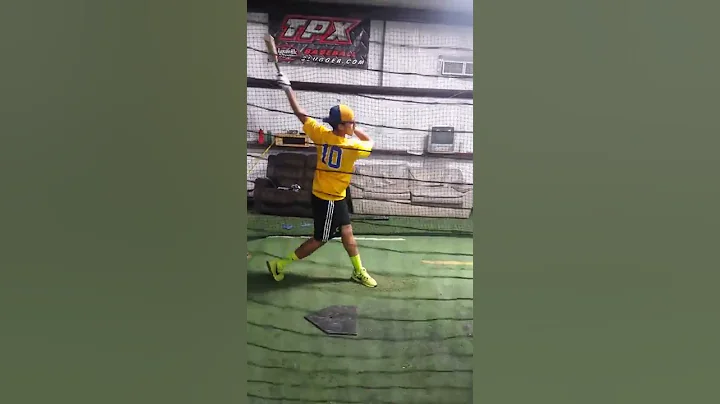 Gerardo Roque - Cisco College, First Swings in 3 M...