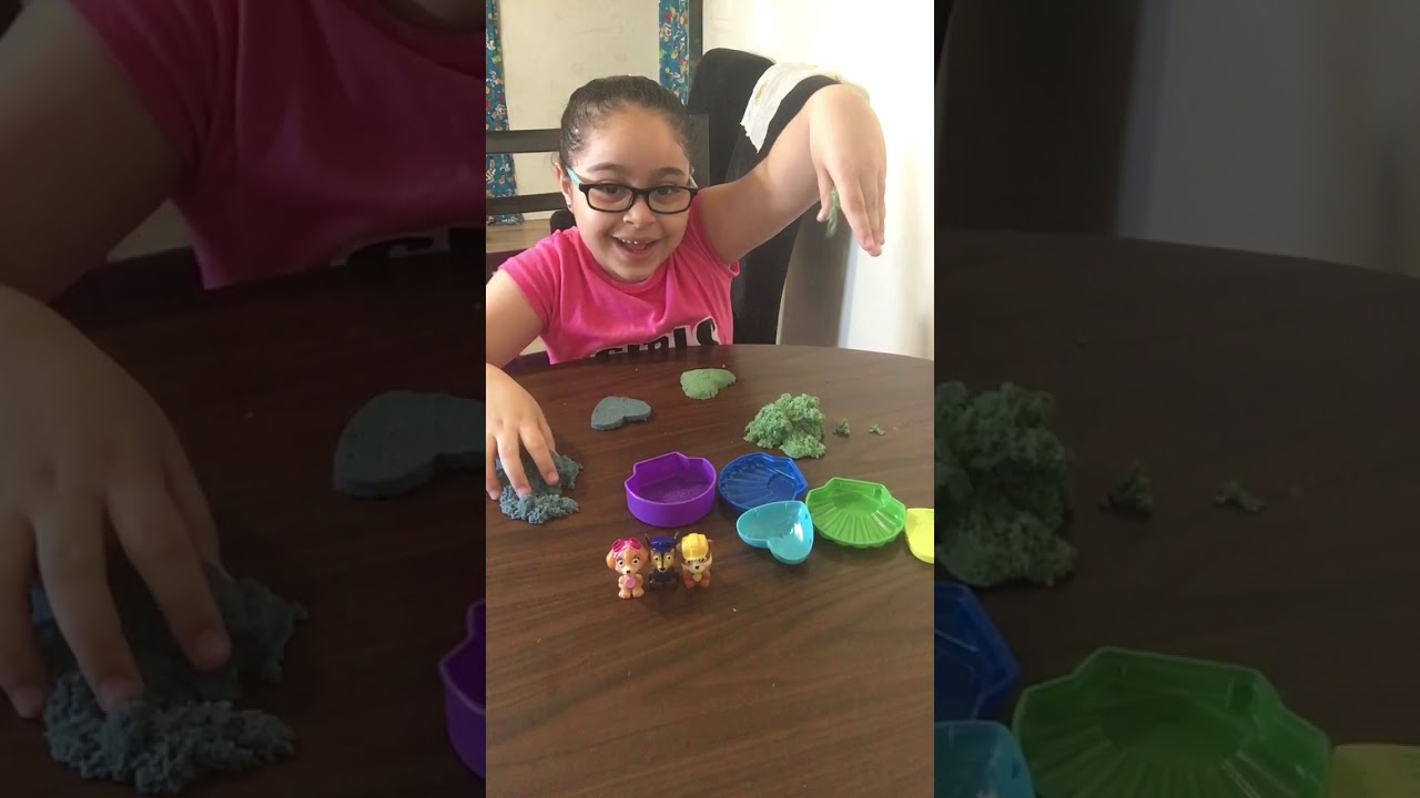 Learn how to play with the sand 🤪🥴 YouTube